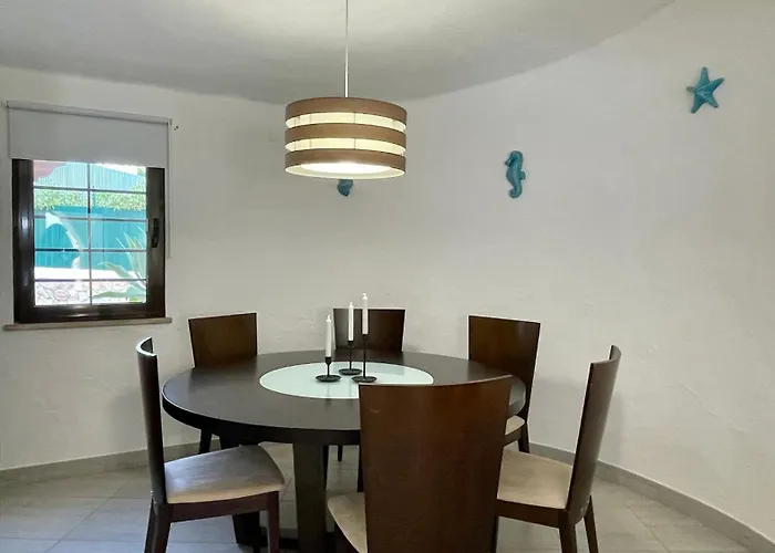 Golfinho By Check-in Portugal *