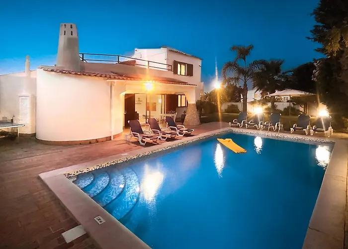 Golfinho By Check-in Portugal *