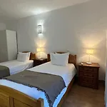 Golfinho - Private Pool - 10 Guests - فيلة البوفيرا